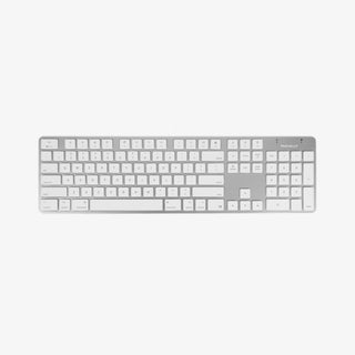 Macally Ultra-Slim USB Wired Keyboard in Silver - Full Size with Numeric Keypad