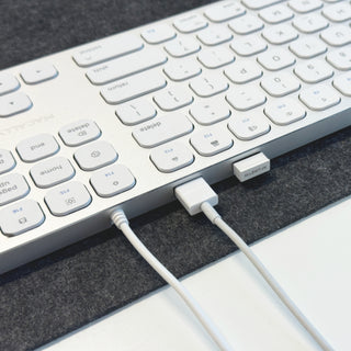 The Executive Mac Keyboard with Built-In USB Hub