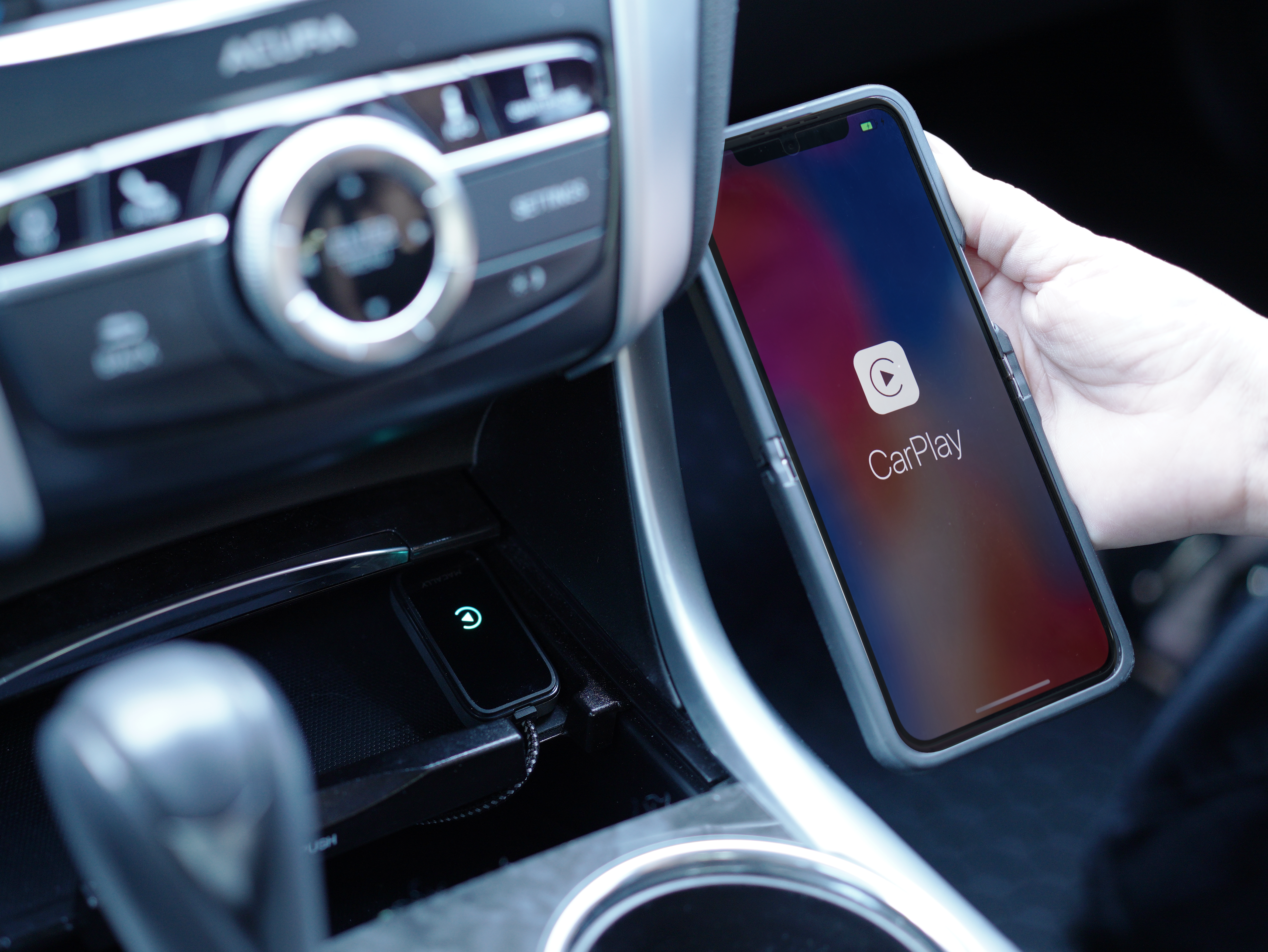 Adaptateur CarPlay Sans Fil MANKIW - Plug & Play Pour Voitures Avec CarPlay Câblé (2016+) - Compatible IPhone IOS 10+